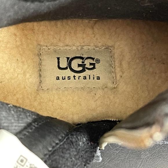 UGG MILNOR Black Suede Snake Strap Ankle Boots with Zipper Size 8 NEW - Picture 10 of 12